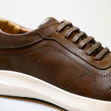 Load image into Gallery viewer, &lt;transcy&gt;Varjo | Brown Genuine Leather Men Sneaker&lt;/transcy&gt;
